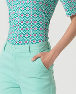 Cargar imagen en el visor de la galería, Pantalon flare lide verde agua
