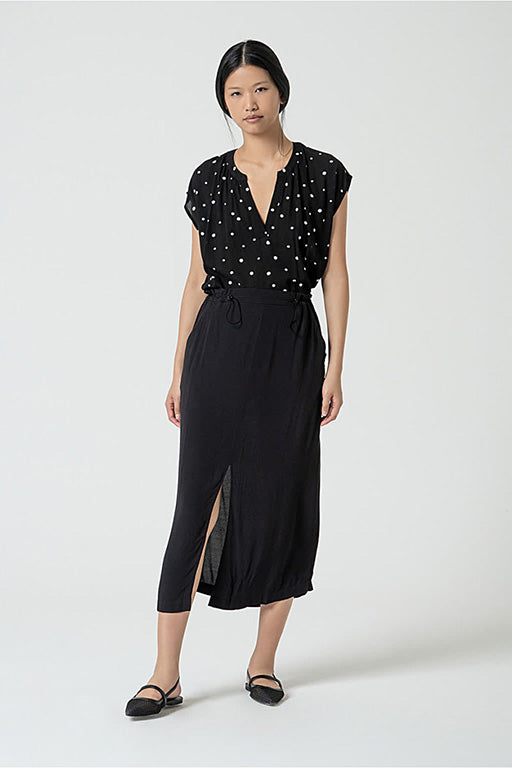 Blusa lunares mabu negro