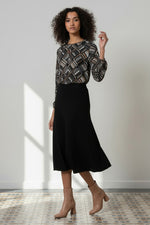 Cargar imagen en el visor de la galería, Falda midi lita negro
