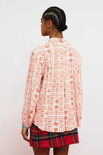 Cargar imagen en el visor de la galería, Camisa Magia rojo
