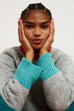 Cargar imagen en el visor de la galería, Jersey serpentine gris
