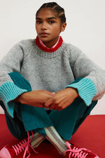 Cargar imagen en el visor de la galería, Jersey serpentine gris
